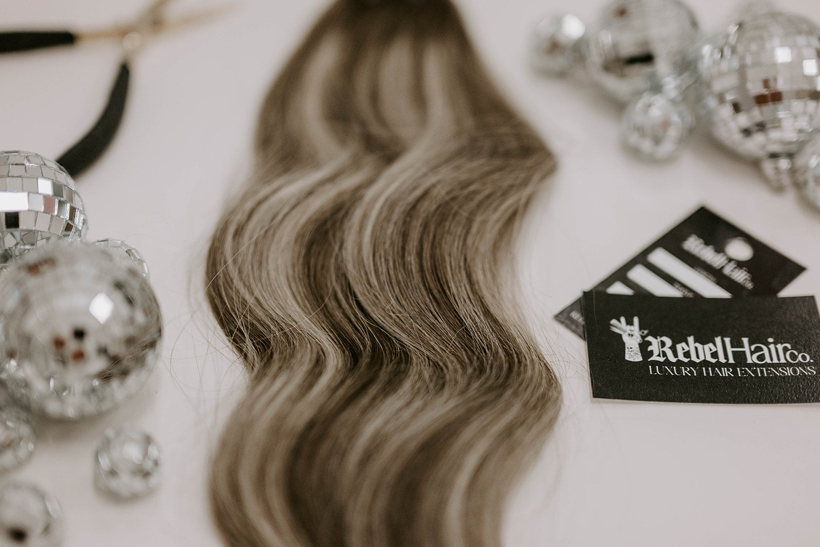 Kerah – Cool-Toned Dimensional Blonde - Genius Weft