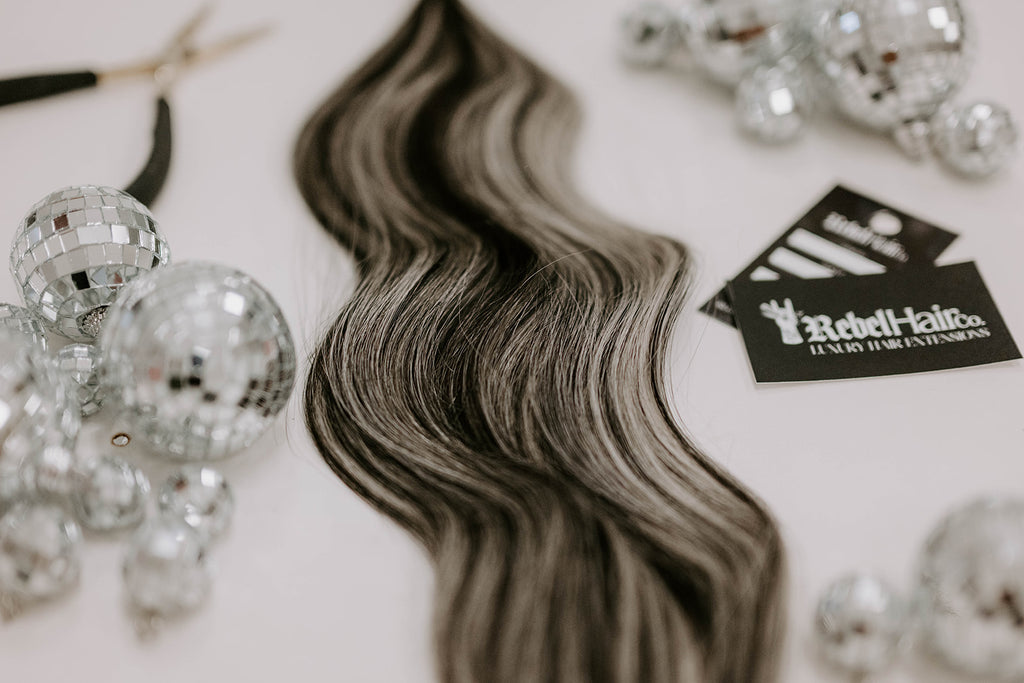 Lizzie – Black with Silver Dimension - K-Tips