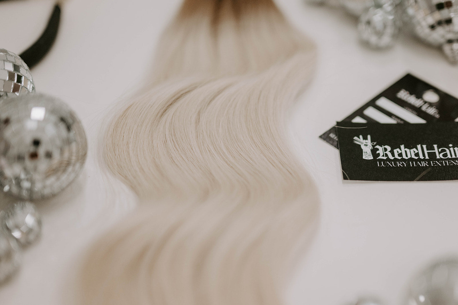 Madison – Rooted Bright Blonde - K-Tips